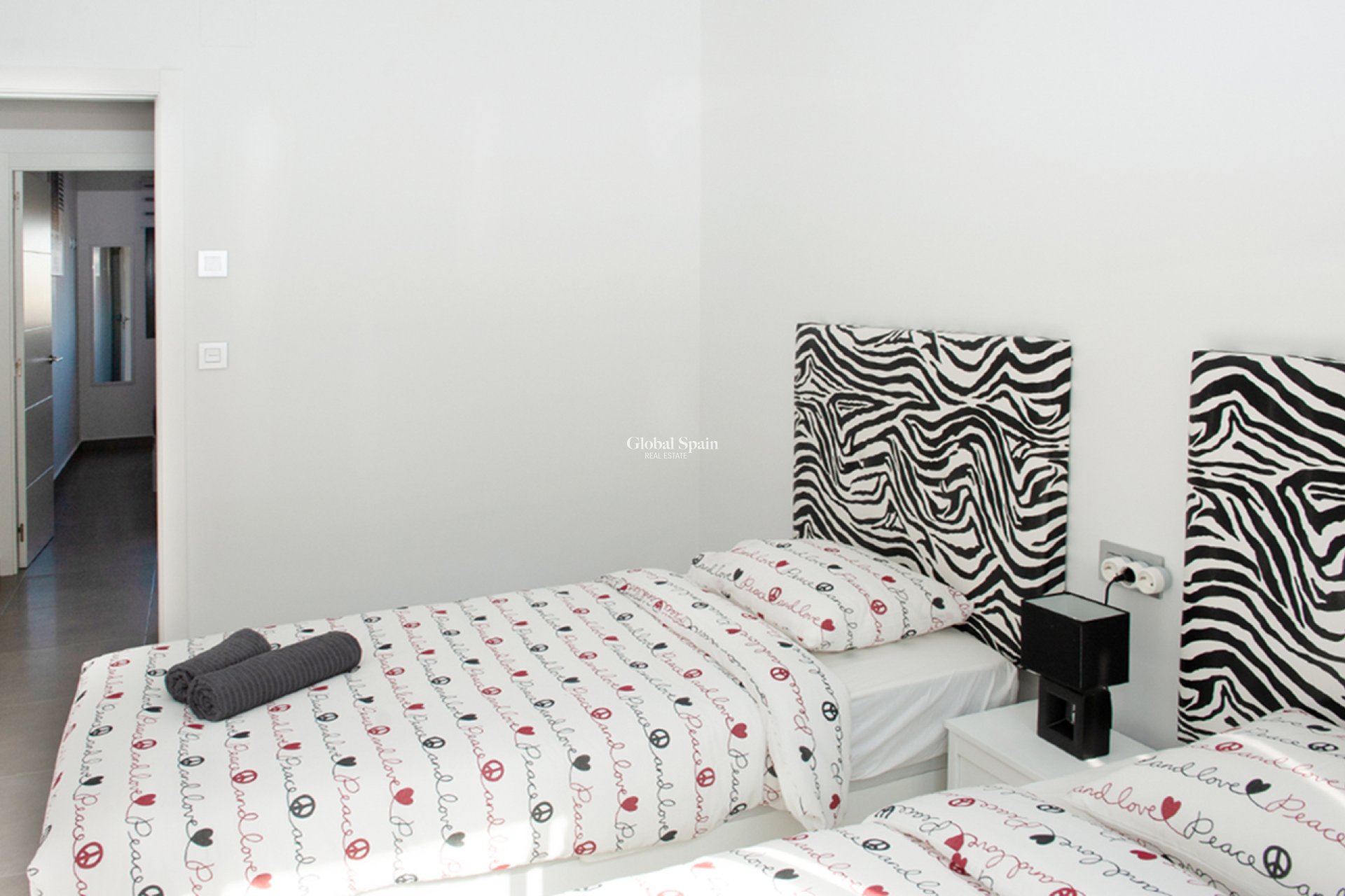 Wederverkoop - APPARTEMENT -
PILAR DE LA HORADADA - Costa Blanca