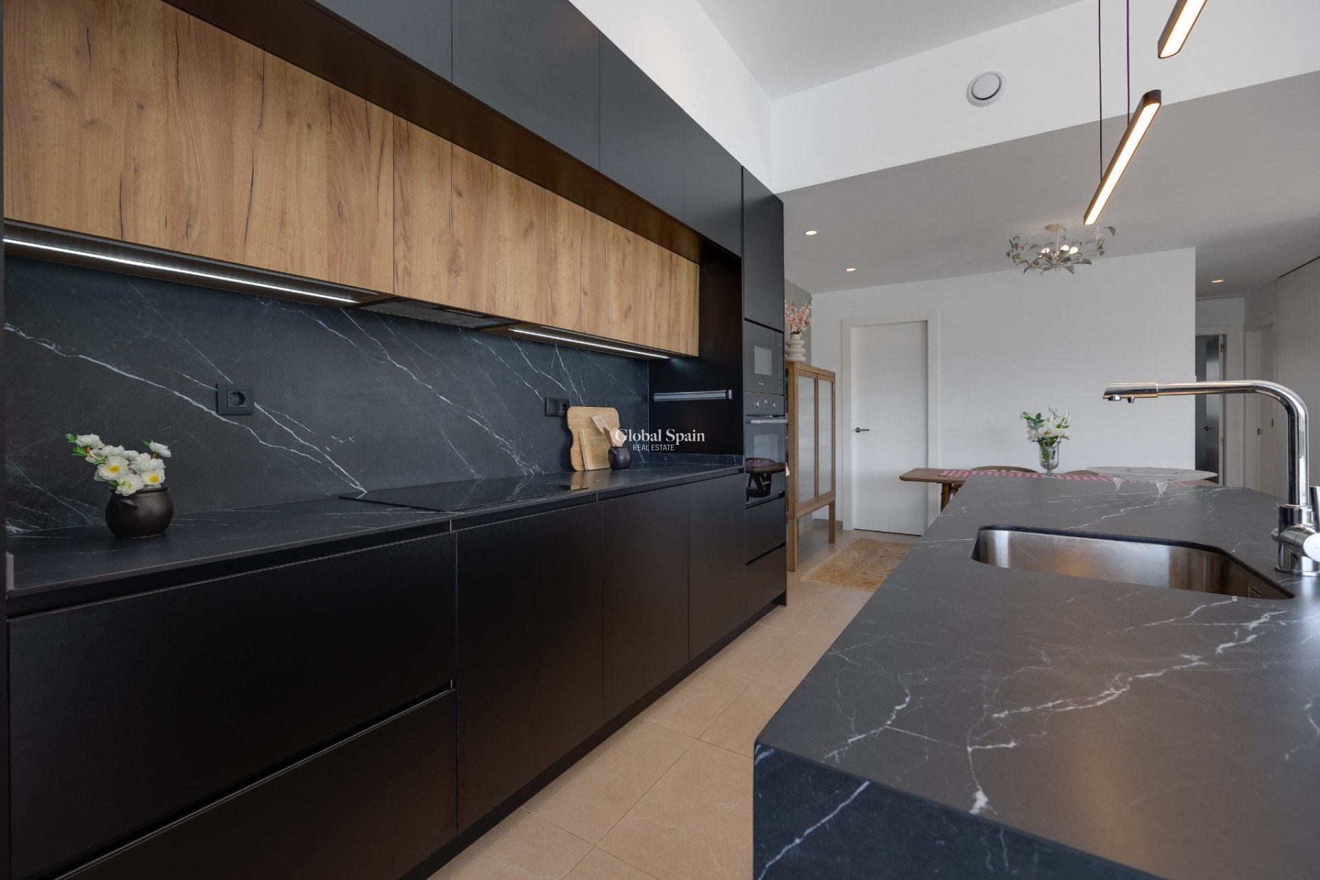 Wederverkoop - APPARTEMENT -
PILAR DE LA HORADADA - Costa Blanca