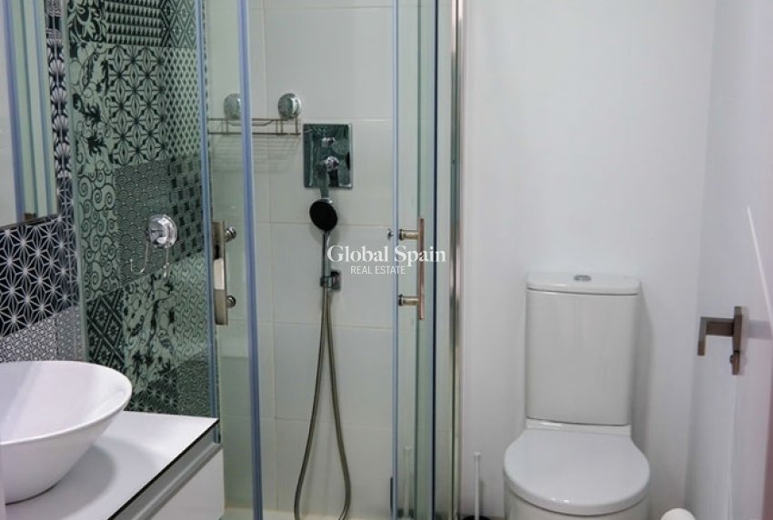 Wederverkoop - APPARTEMENT -
PILAR DE LA HORADADA - Costa Blanca