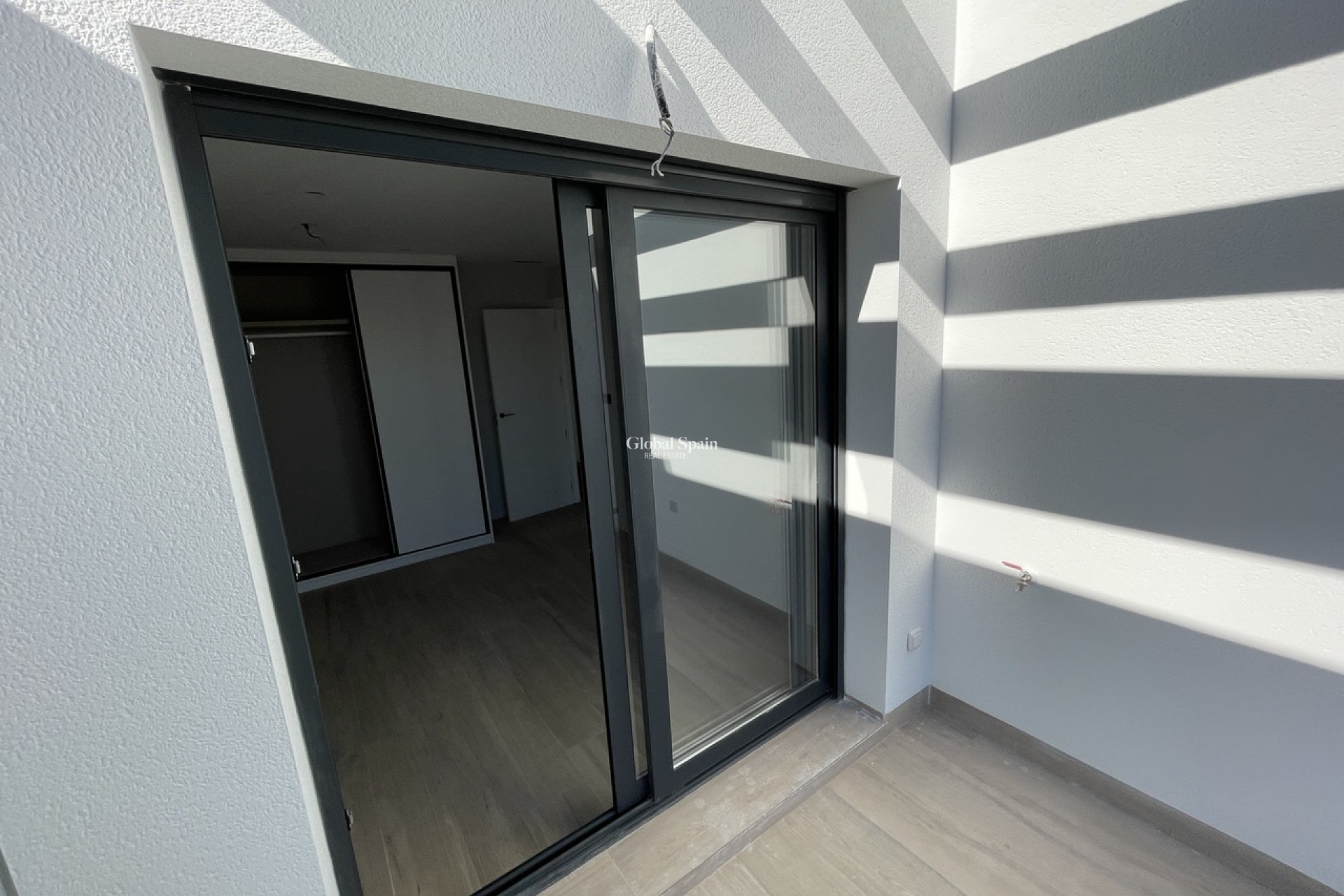 Wederverkoop - APPARTEMENT -
PILAR DE LA HORADADA - Costa Blanca