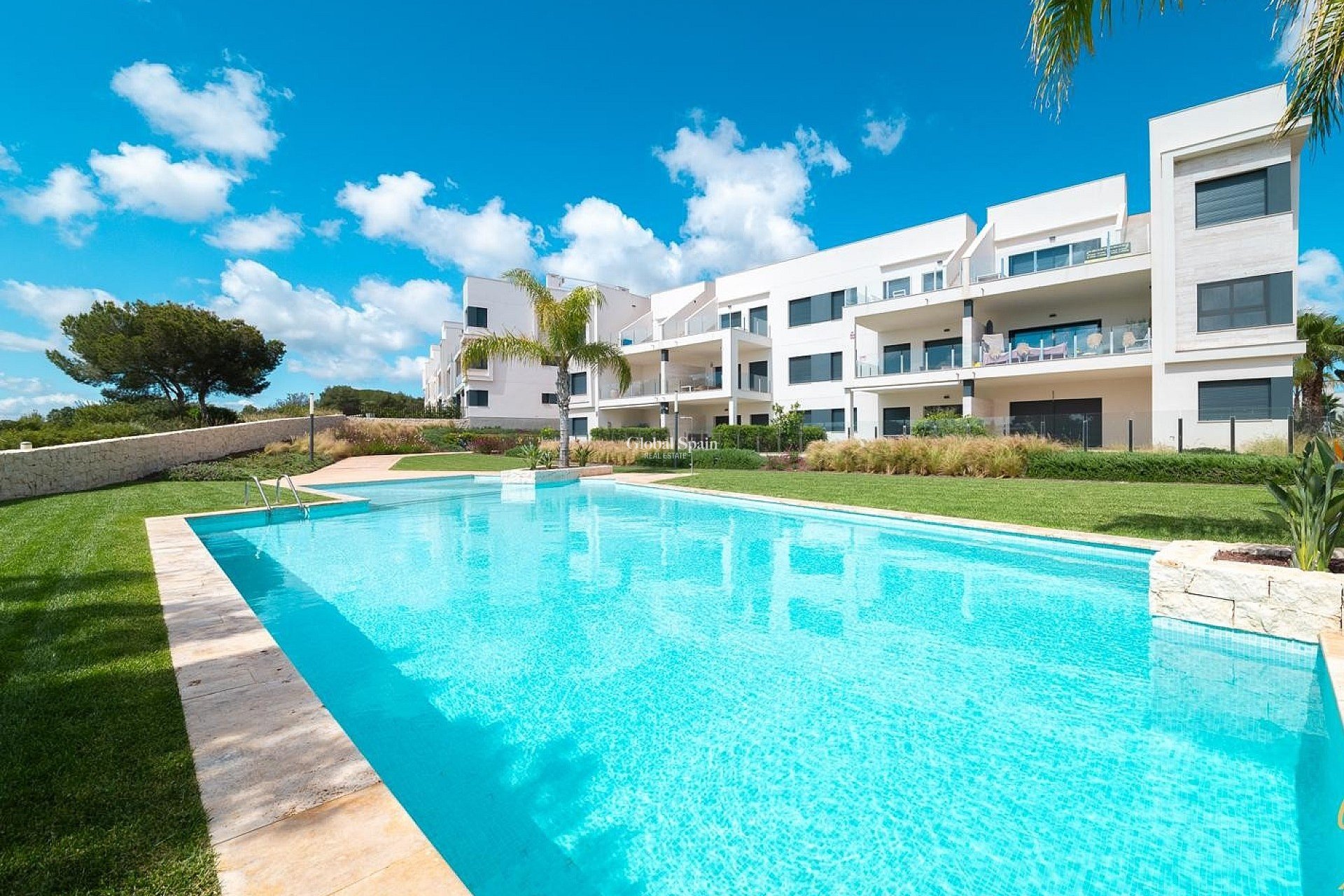 Wederverkoop - APPARTEMENT -
PILAR DE LA HORADADA - Costa Blanca