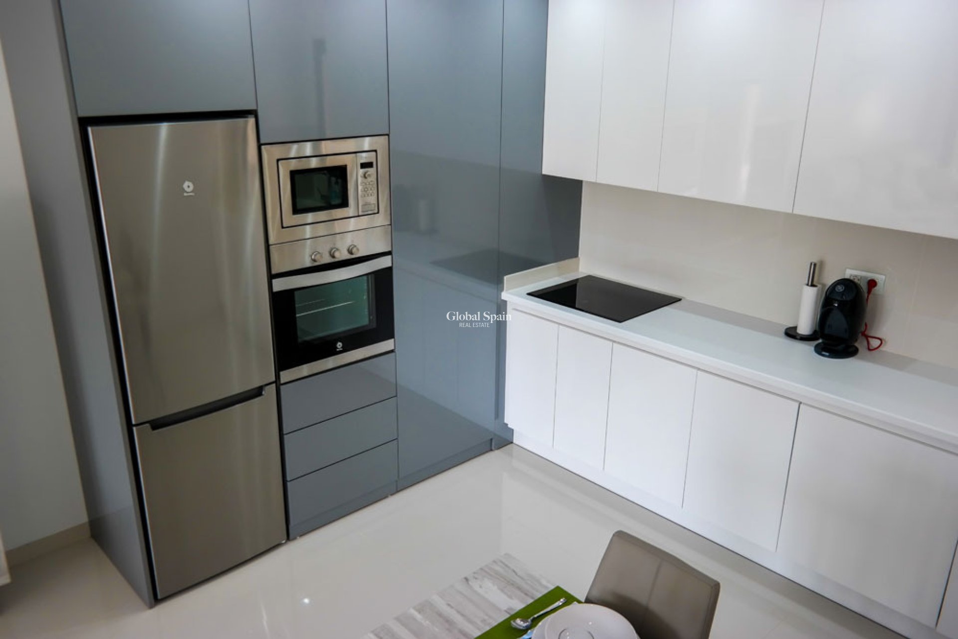 Wederverkoop - APPARTEMENT -
PILAR DE LA HORADADA - Costa Blanca