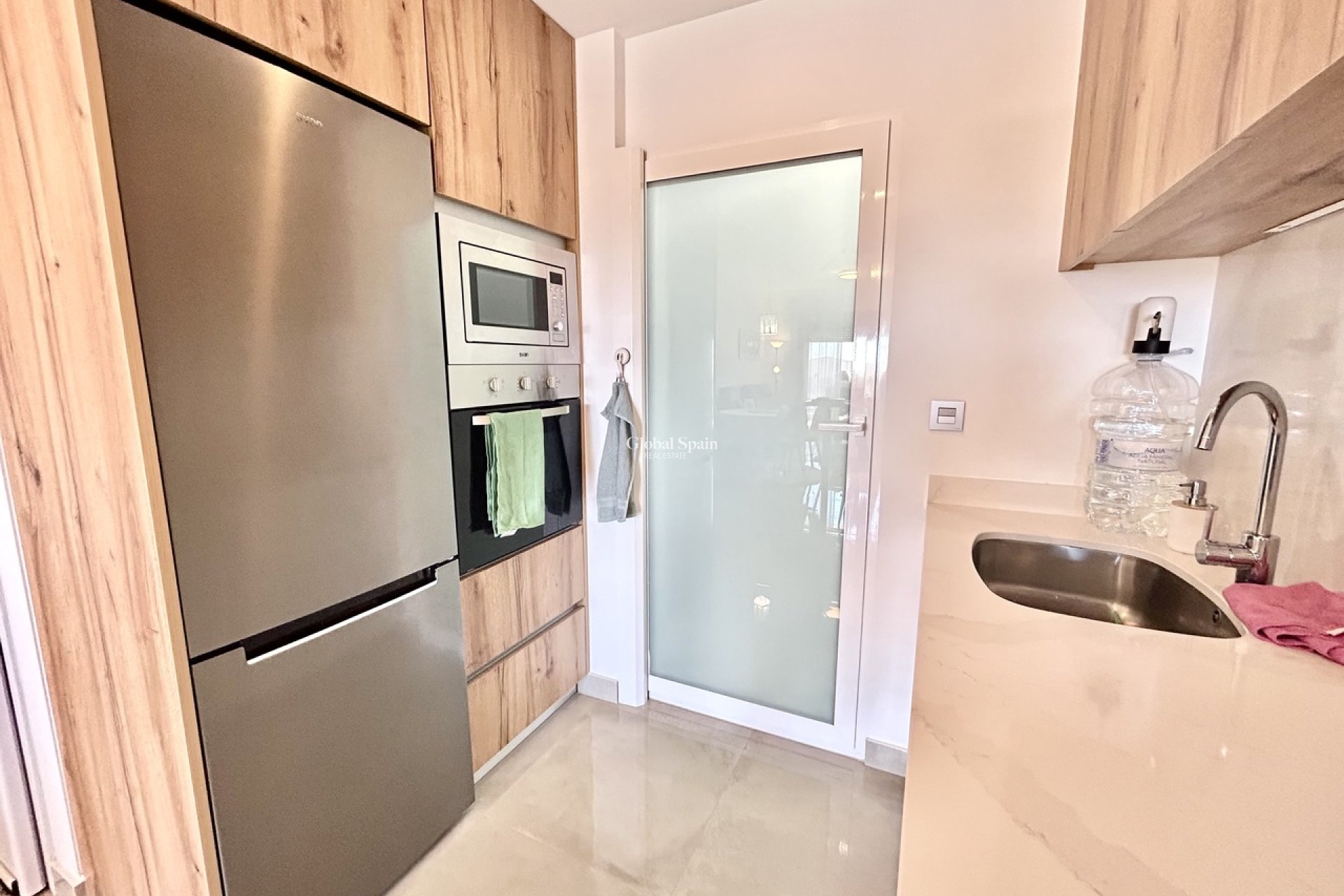 Wederverkoop - APPARTEMENT -
PILAR DE LA HORADADA - Costa Blanca