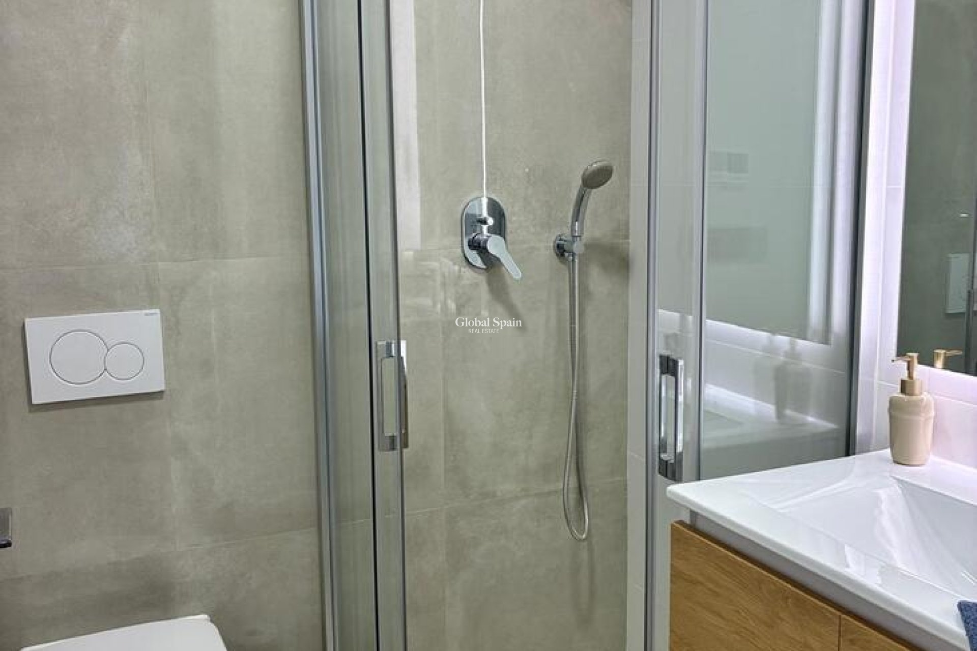 Wederverkoop - APPARTEMENT -
PILAR DE LA HORADADA - Costa Blanca