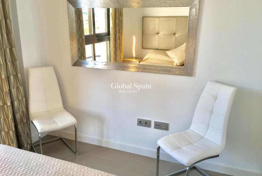 Wederverkoop - APPARTEMENT -
PILAR DE LA HORADADA - Costa Blanca