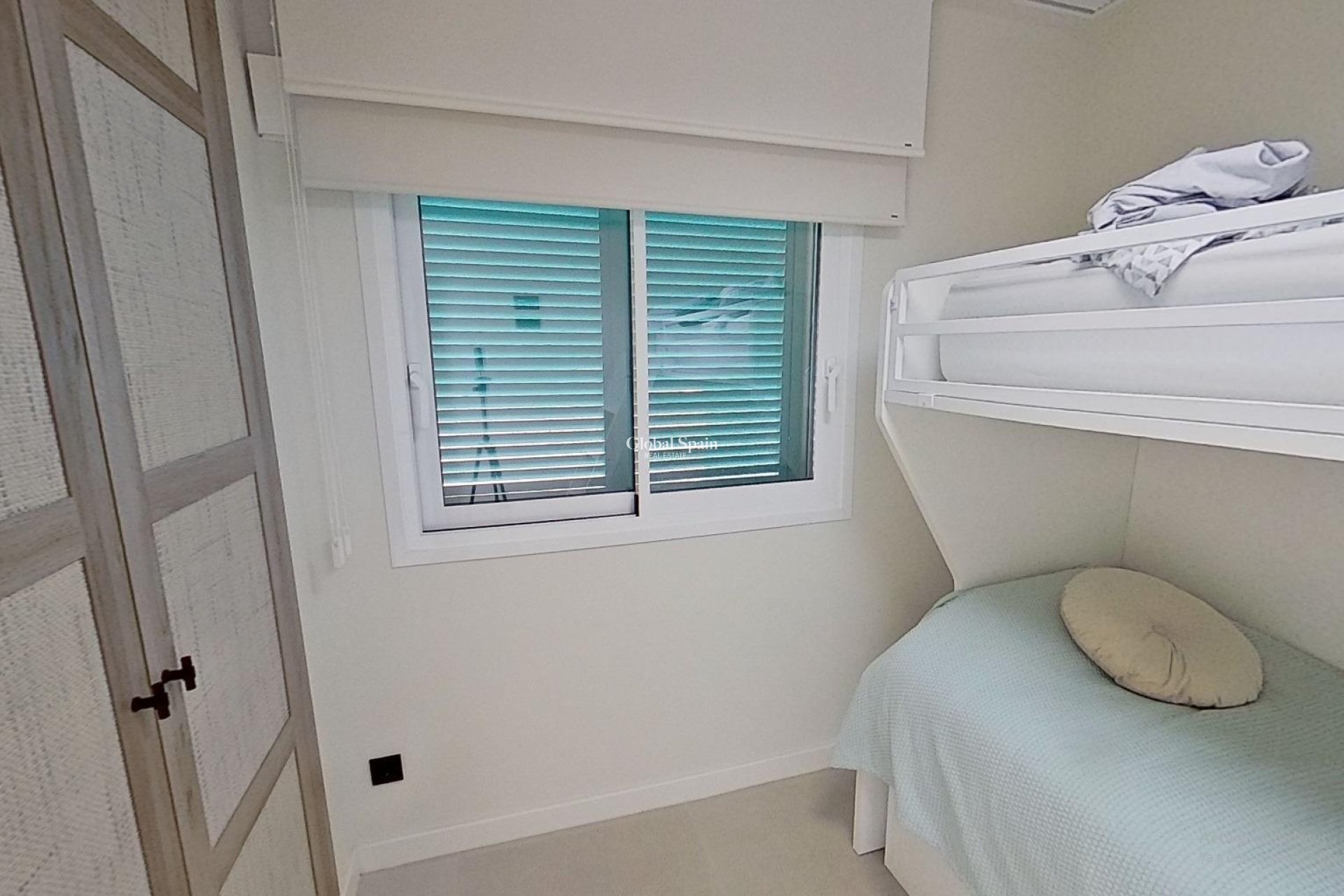 Wederverkoop - APPARTEMENT -
PILAR DE LA HORADADA - El Mojón