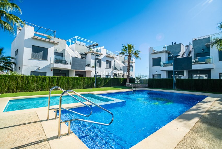 Wederverkoop - APPARTEMENT -
PILAR DE LA HORADADA - La Torre de la Horadada