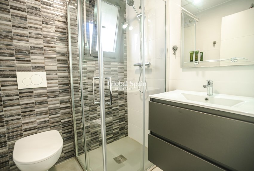 Wederverkoop - APPARTEMENT -
PILAR DE LA HORADADA - La Torre de la Horadada