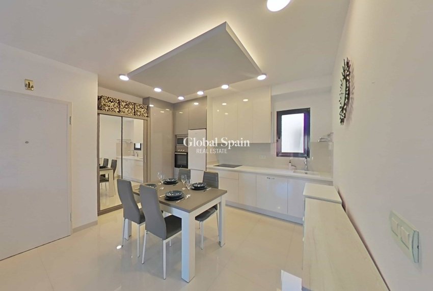 Wederverkoop - APPARTEMENT -
PILAR DE LA HORADADA - La Torre de la Horadada