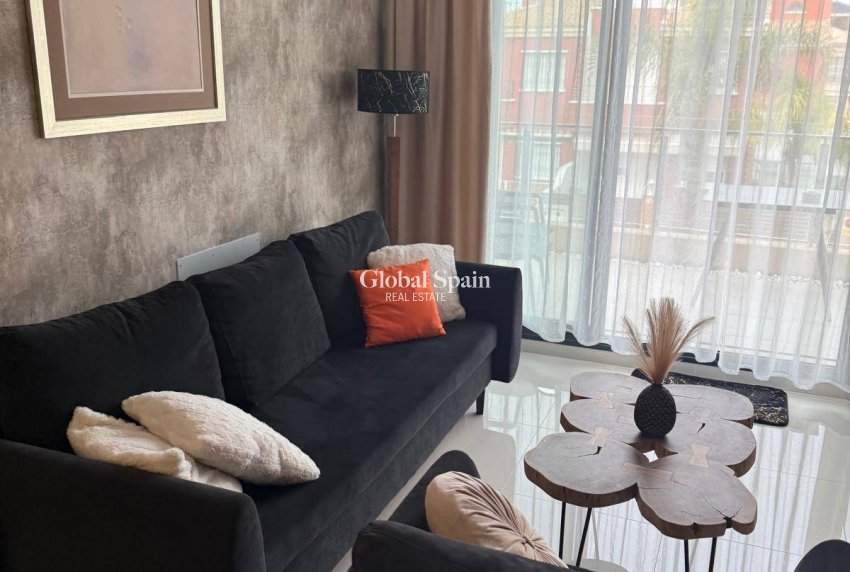 Wederverkoop - APPARTEMENT -
PILAR DE LA HORADADA - La Torre de la Horadada