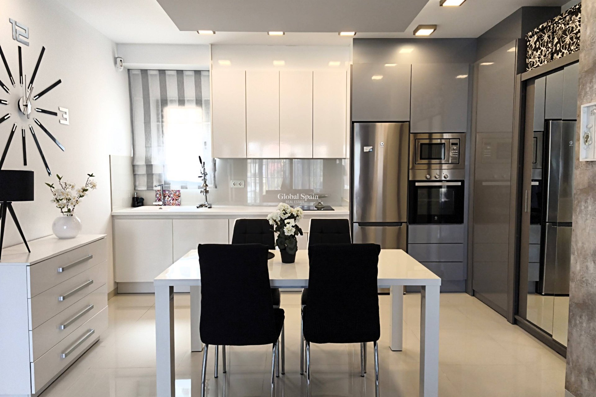 Wederverkoop - APPARTEMENT -
PILAR DE LA HORADADA - La Torre de la Horadada