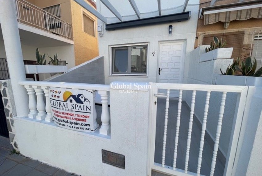 Wederverkoop - APPARTEMENT -
PILAR DE LA HORADADA - La Torre de la Horadada