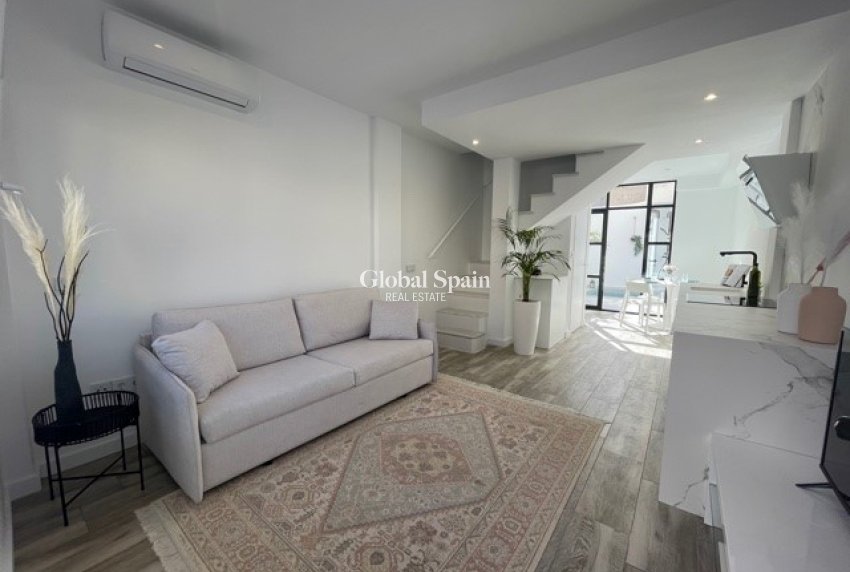 Wederverkoop - APPARTEMENT -
PILAR DE LA HORADADA - La Torre de la Horadada