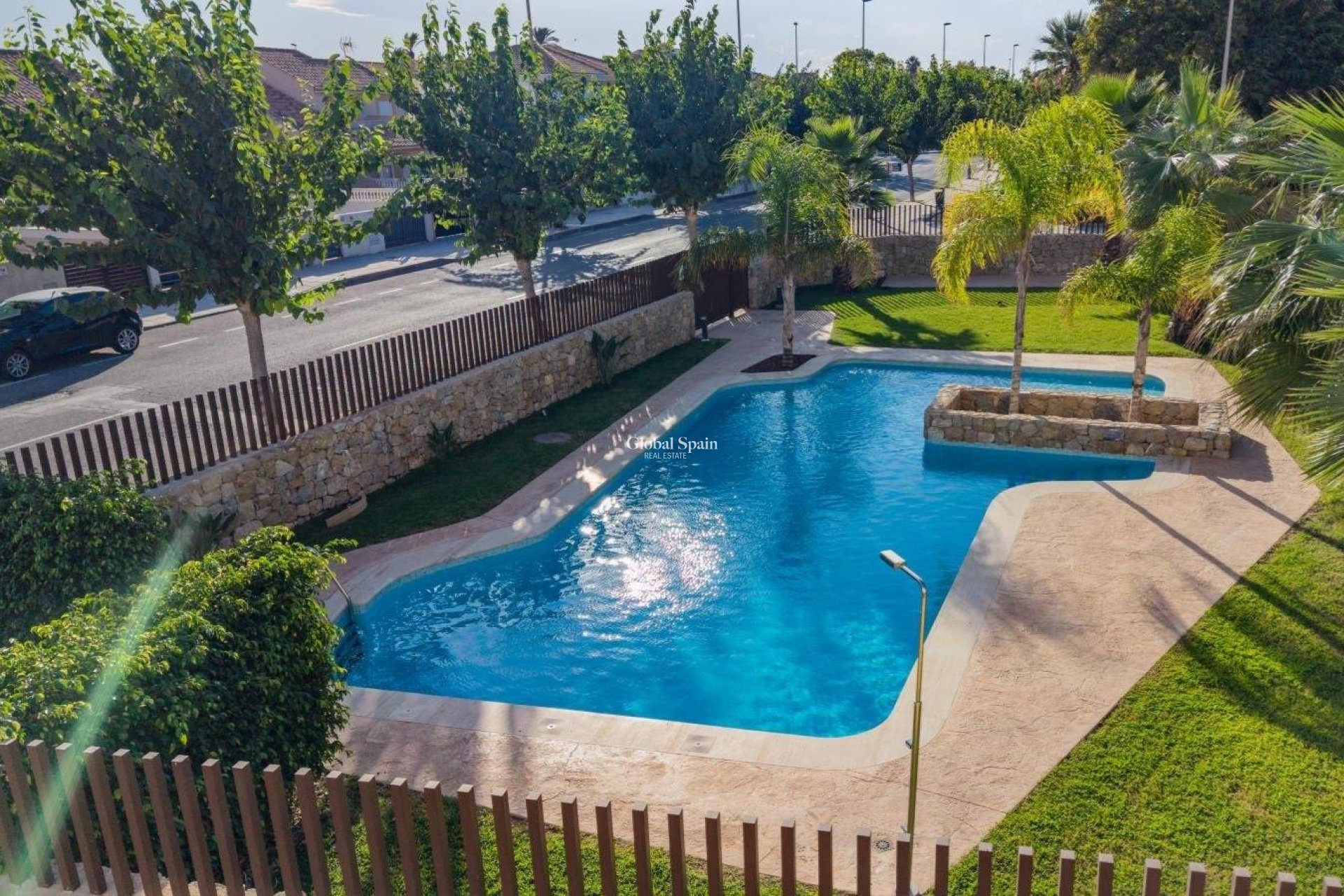 Wederverkoop - APPARTEMENT -
PILAR DE LA HORADADA - La Torre de la Horadada
