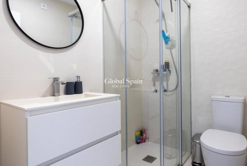 Wederverkoop - APPARTEMENT -
PILAR DE LA HORADADA - La Torre de la Horadada