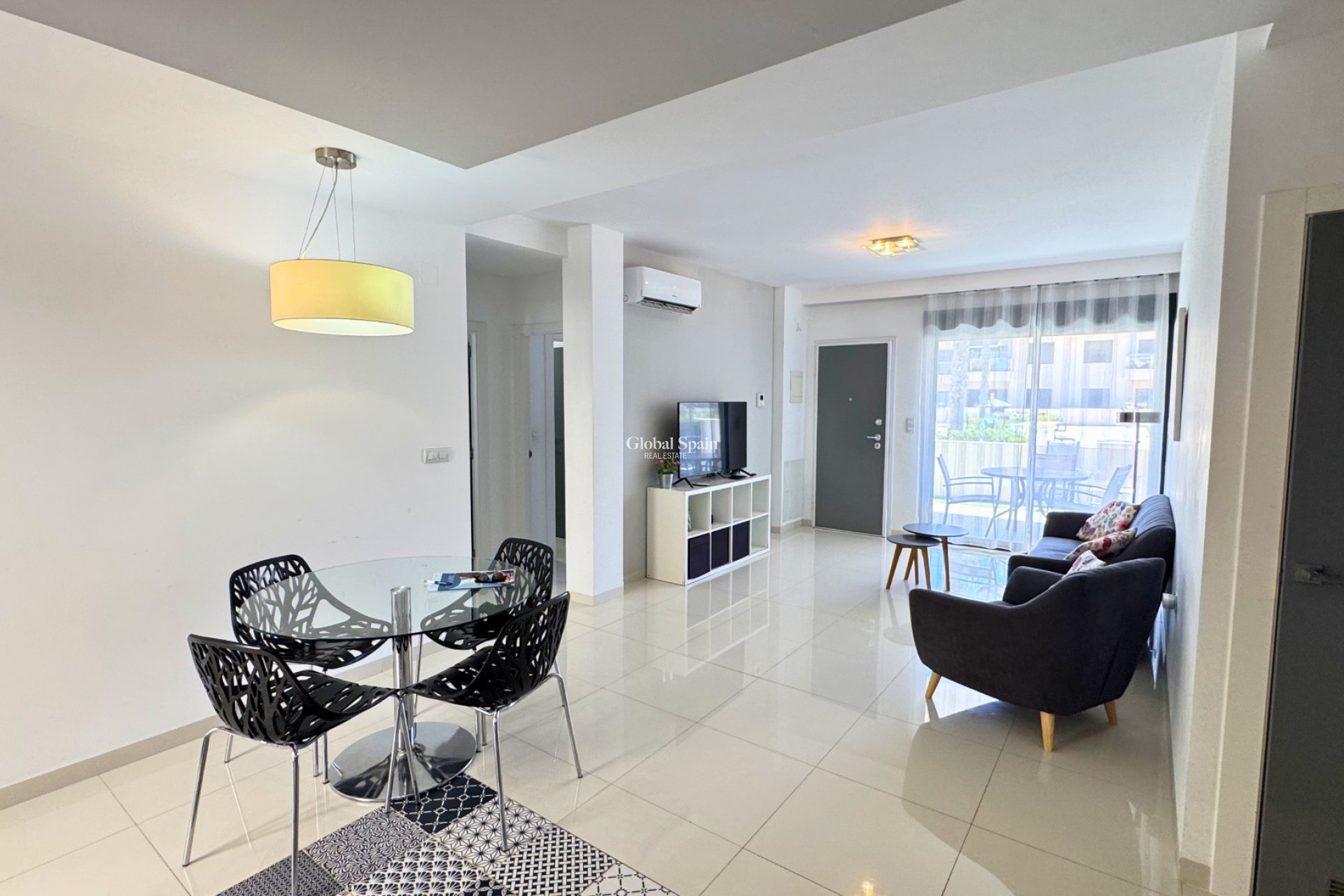 Wederverkoop - APPARTEMENT -
PILAR DE LA HORADADA - La Torre De La Horadada