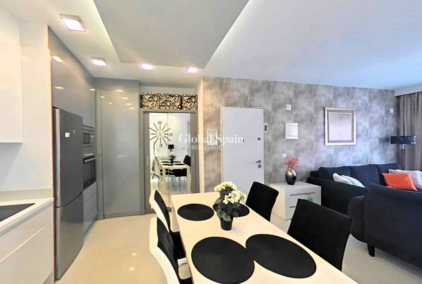 Wederverkoop - APPARTEMENT -
PILAR DE LA HORADADA - La Torre de la Horadada