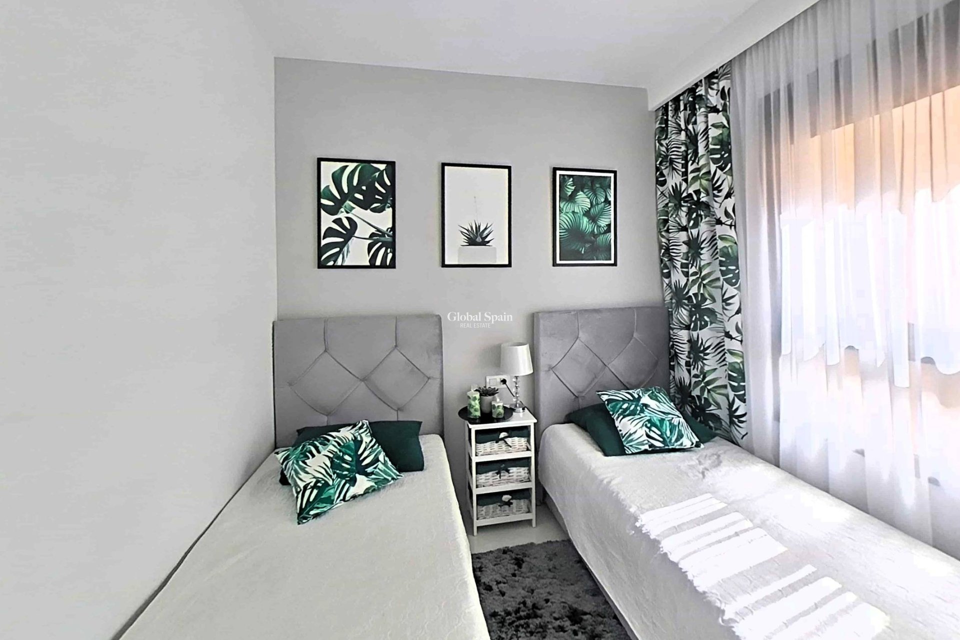 Wederverkoop - APPARTEMENT -
PILAR DE LA HORADADA - La Torre de la Horadada