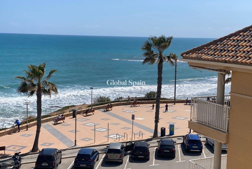 Wederverkoop - APPARTEMENT -
PILAR DE LA HORADADA - La Torre de la Horadada