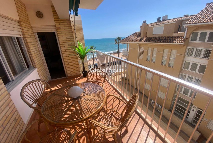 Wederverkoop - APPARTEMENT -
PILAR DE LA HORADADA - La Torre de la Horadada