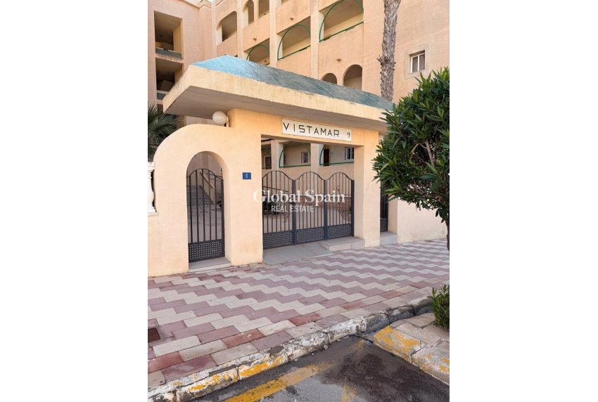 Wederverkoop - APPARTEMENT -
PILAR DE LA HORADADA - MIL PALMERAS 