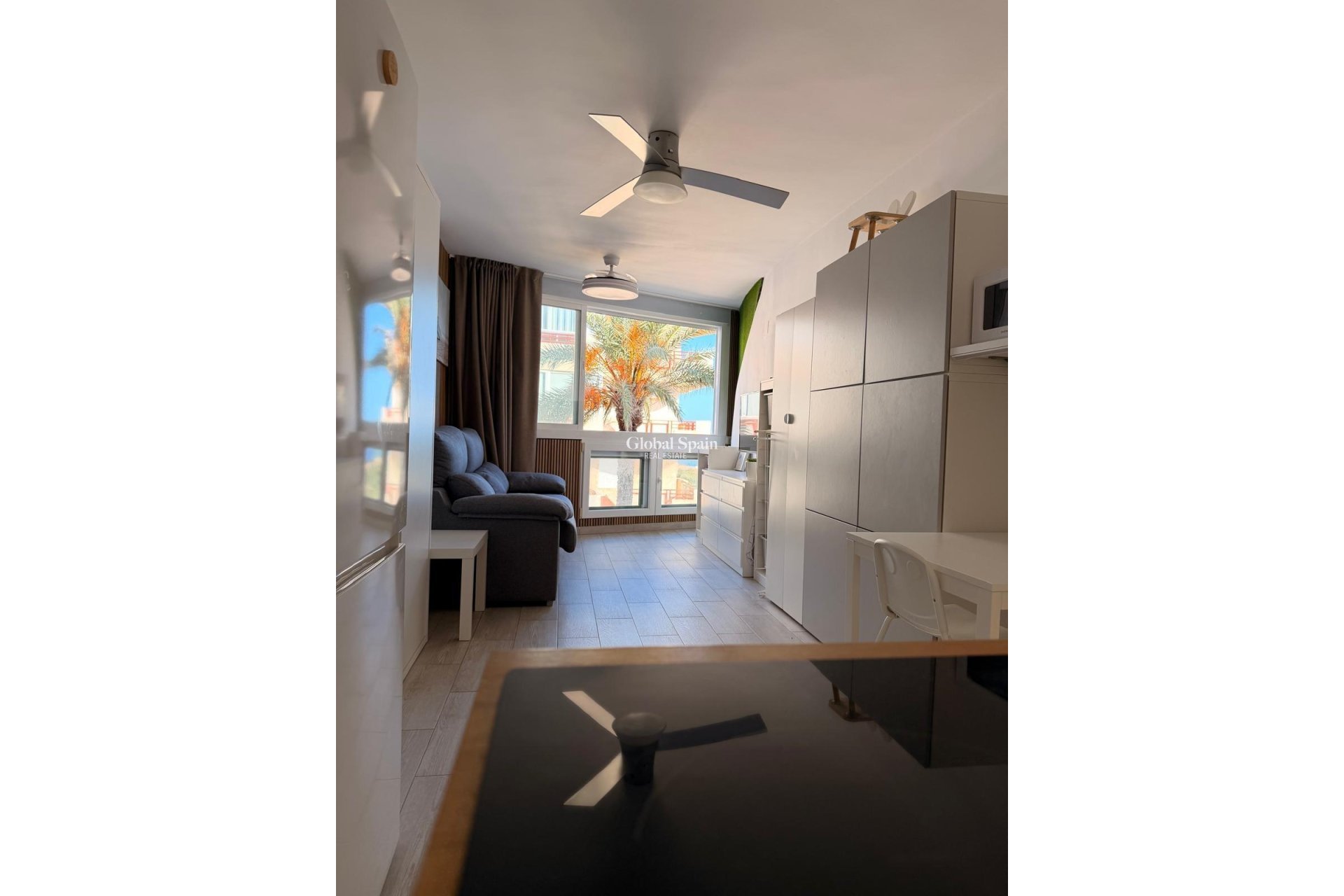 Wederverkoop - APPARTEMENT -
PILAR DE LA HORADADA - MIL PALMERAS 