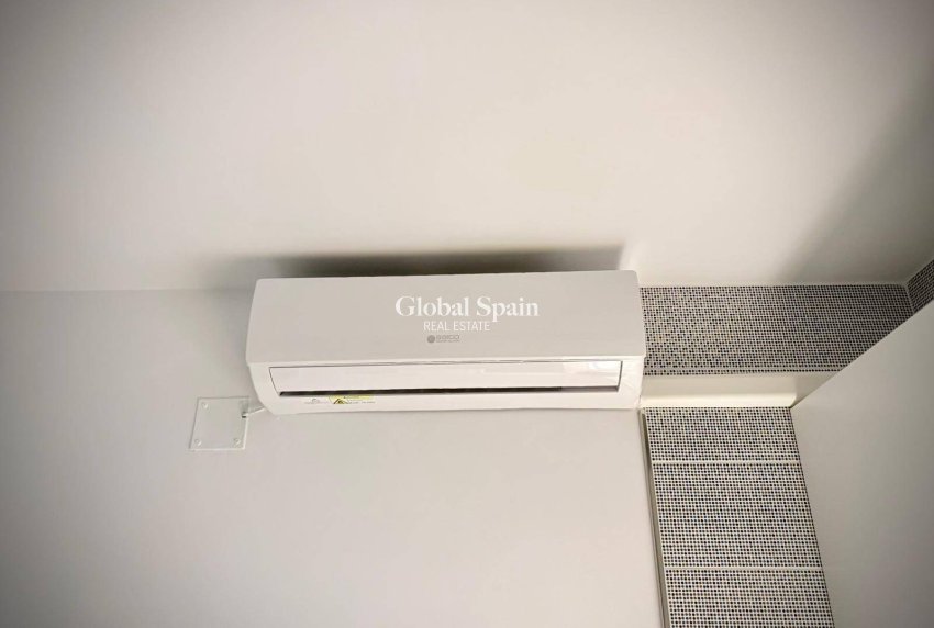 Wederverkoop - APPARTEMENT -
PILAR DE LA HORADADA - MIL PALMERAS 