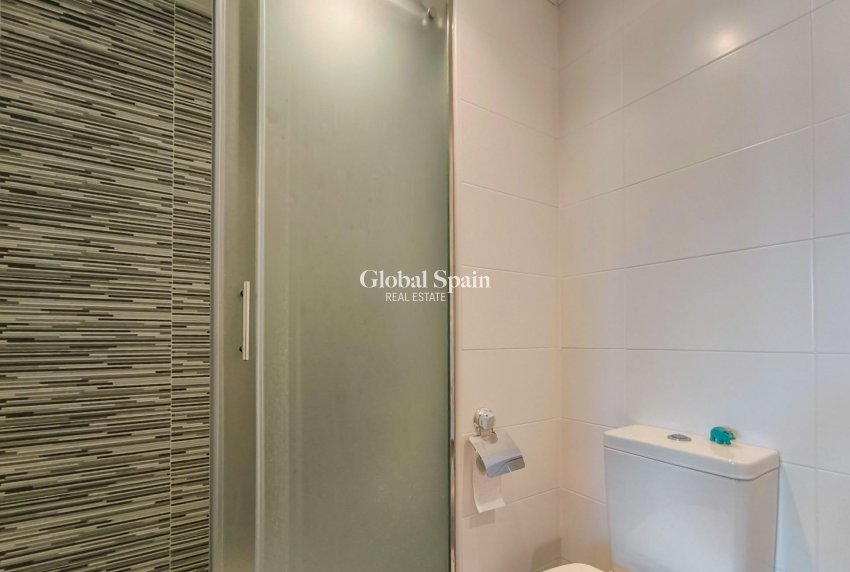 Wederverkoop - APPARTEMENT -
PILAR DE LA HORADADA - MIL PALMERAS 