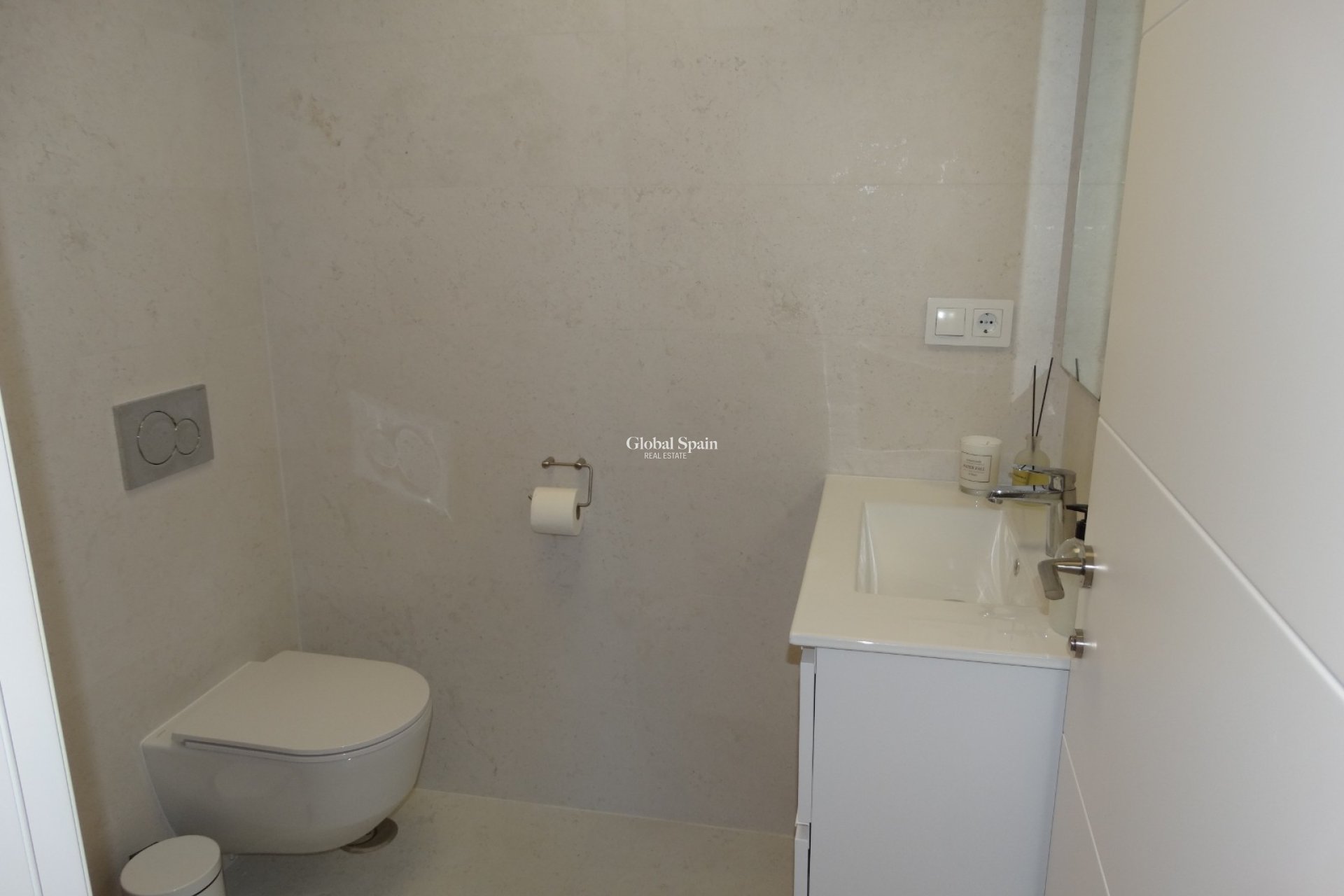 Wederverkoop - APPARTEMENT -
Pilar de La Horadada - Pilar de La Horadada - Town