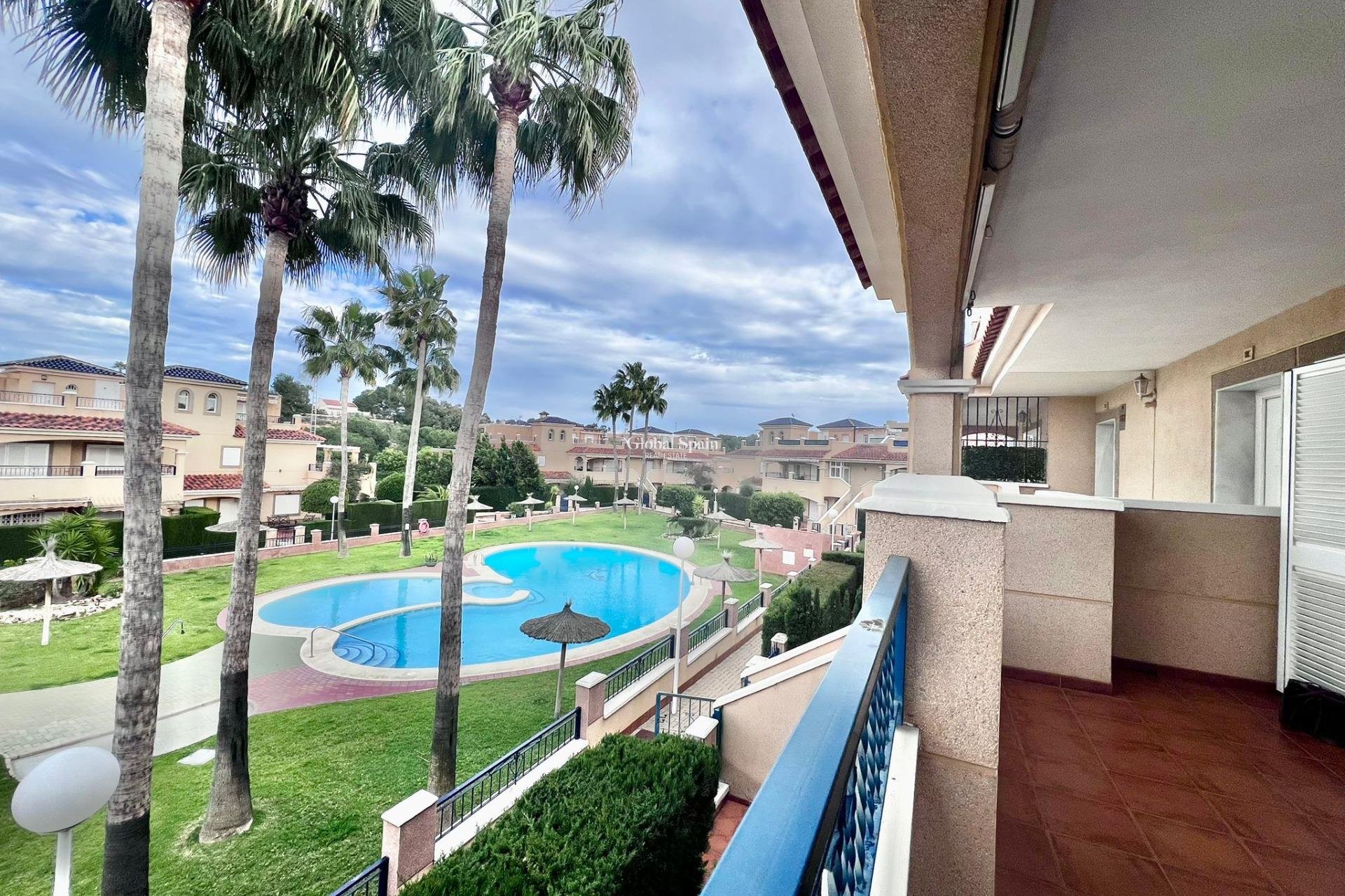 Wederverkoop - APPARTEMENT -
PILAR DE LA HORADADA - RioMar