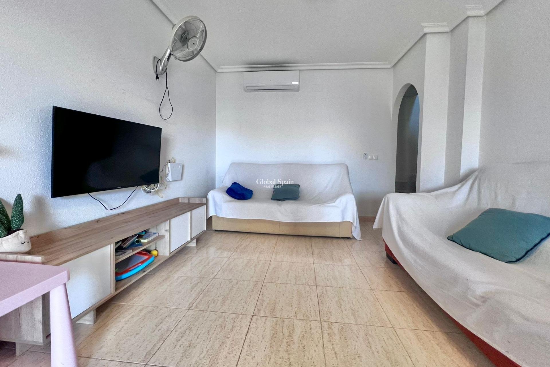 Wederverkoop - APPARTEMENT -
PILAR DE LA HORADADA - RioMar