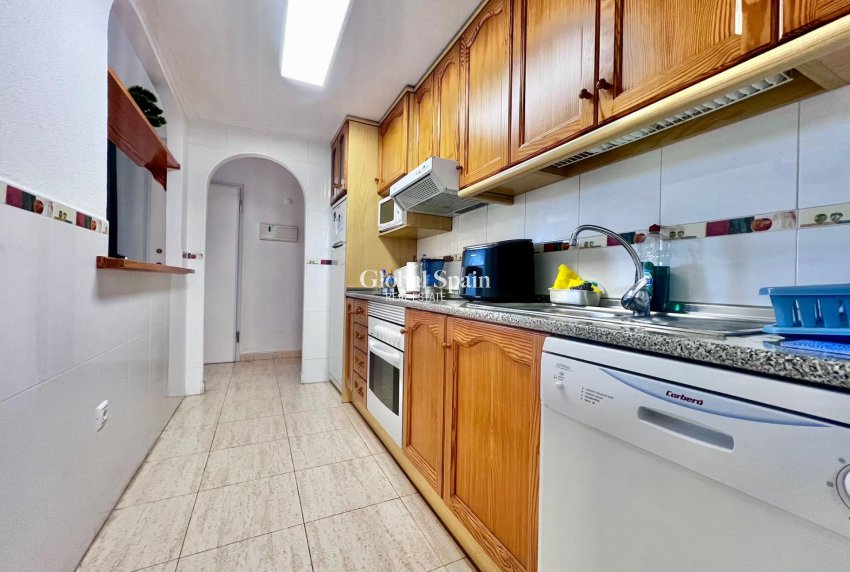 Wederverkoop - APPARTEMENT -
PILAR DE LA HORADADA - RioMar