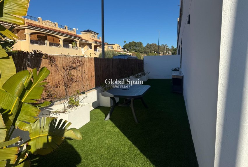 Wederverkoop - APPARTEMENT -
PILAR DE LA HORADADA - RioMar
