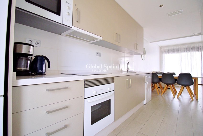 Wederverkoop - APPARTEMENT -
PILAR DE LA HORADADA - Torre de la Horadada