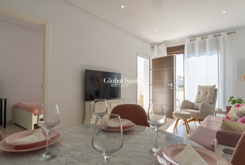 Wederverkoop - APPARTEMENT -
PILAR DE LA HORADADA - Torre de la Horadada