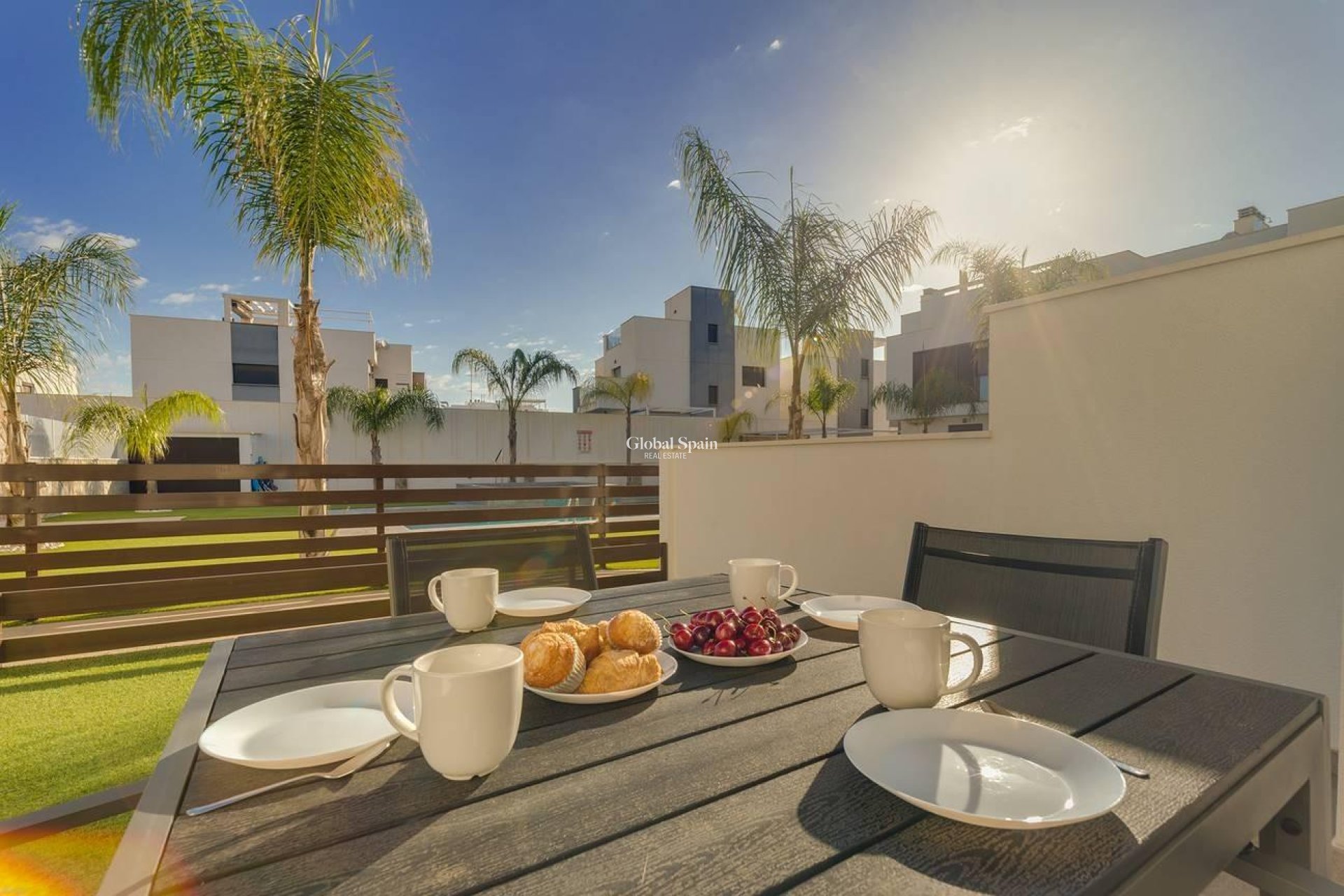 Wederverkoop - APPARTEMENT -
PILAR DE LA HORADADA - Torre de la Horadada