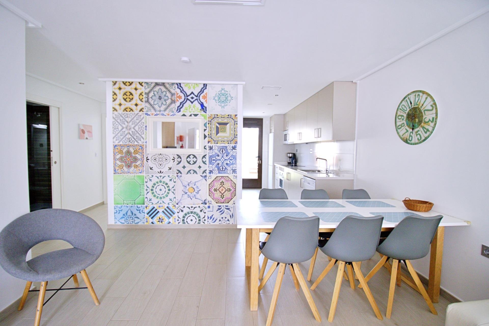 Wederverkoop - APPARTEMENT -
PILAR DE LA HORADADA - Torre de la Horadada