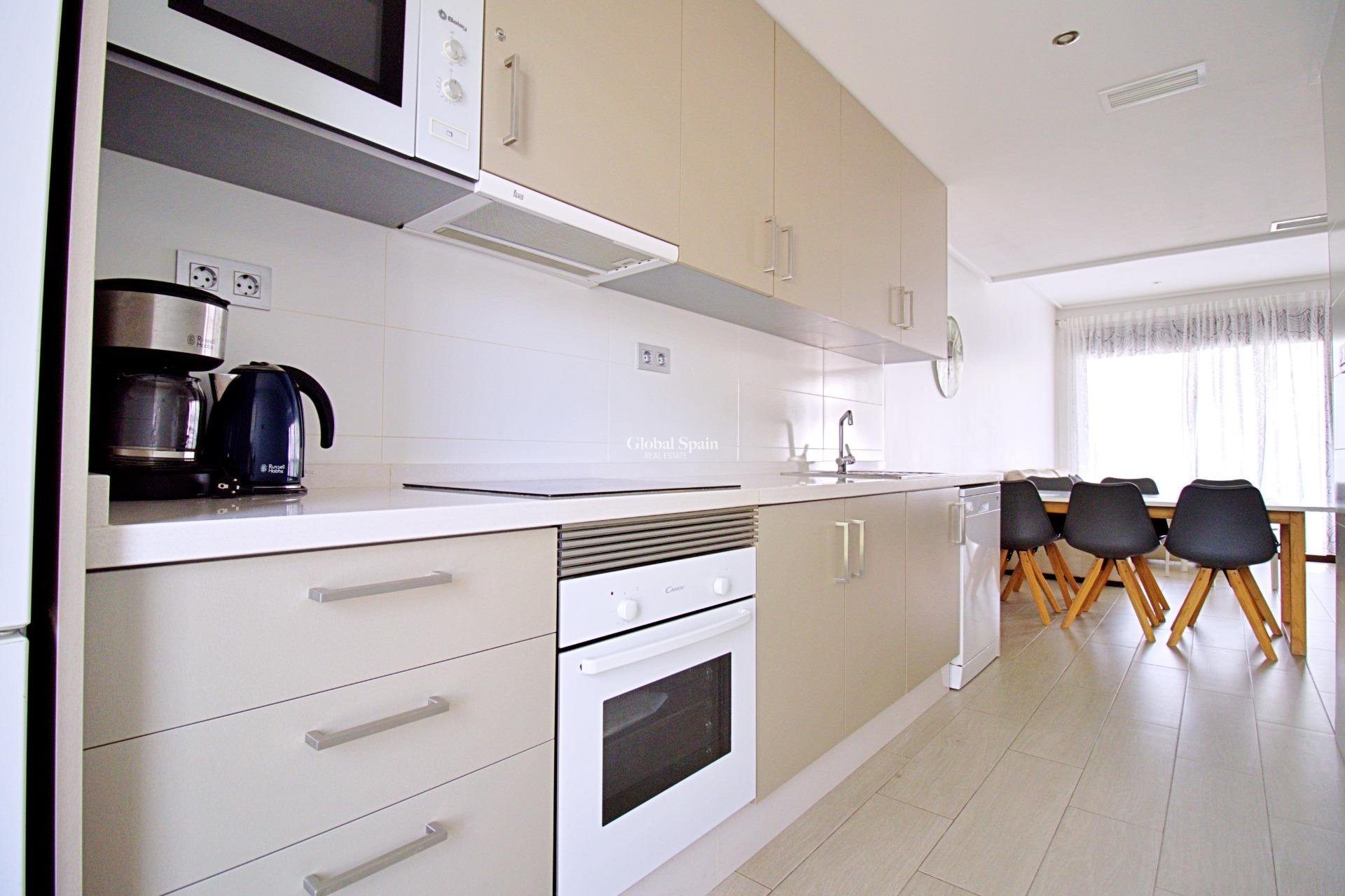 Wederverkoop - APPARTEMENT -
PILAR DE LA HORADADA - Torre de la Horadada