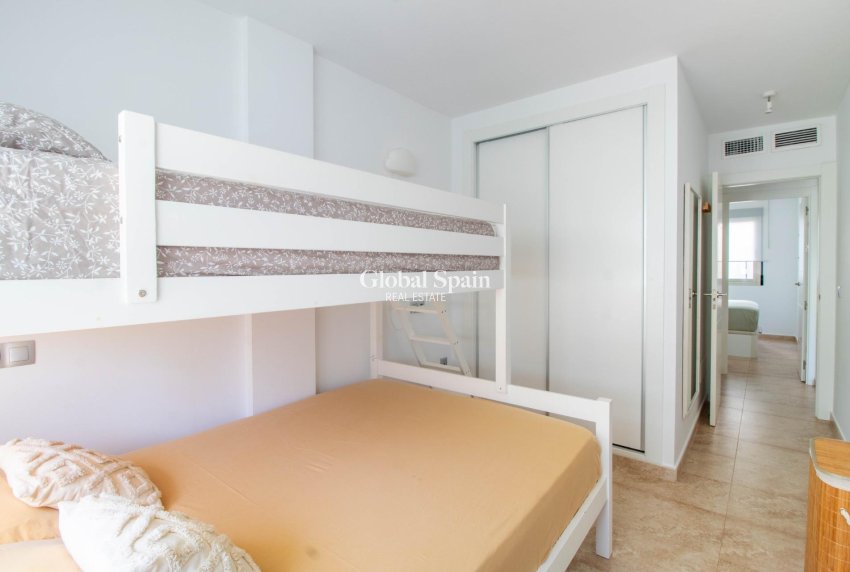 Wederverkoop - APPARTEMENT -
PILAR DE LA HORADADA - Torre de la Horadada