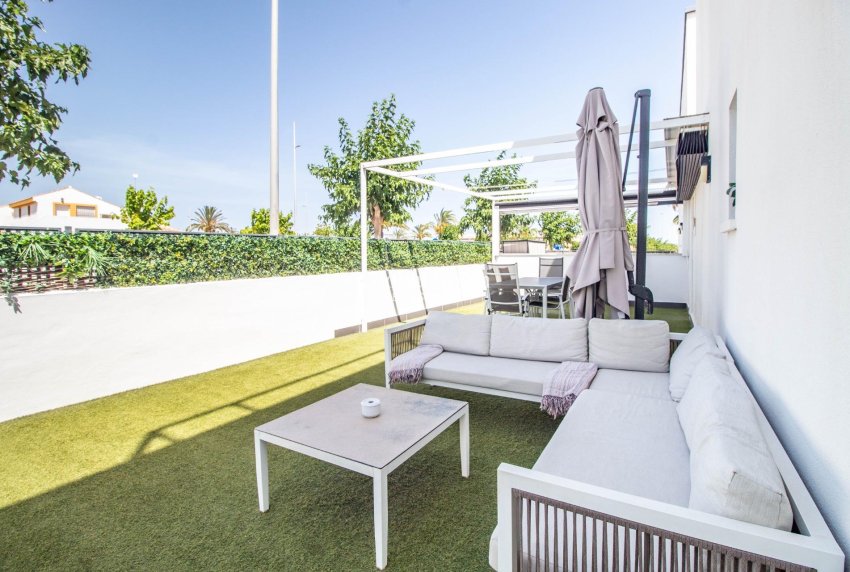 Wederverkoop - APPARTEMENT -
PILAR DE LA HORADADA - Torre de la Horadada