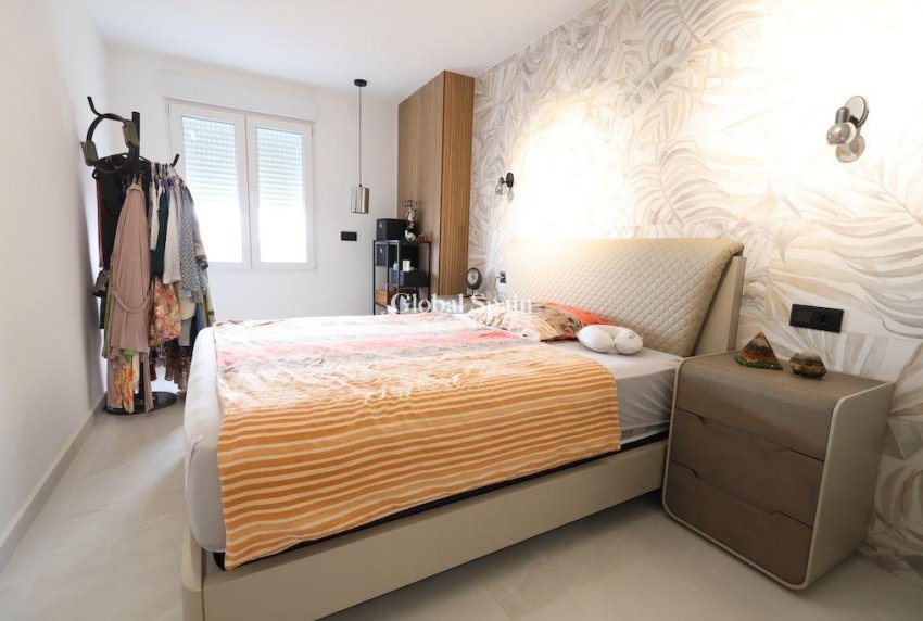 Wederverkoop - Appartement -
PILAR DE LA HORADADA - Zona Pueblo