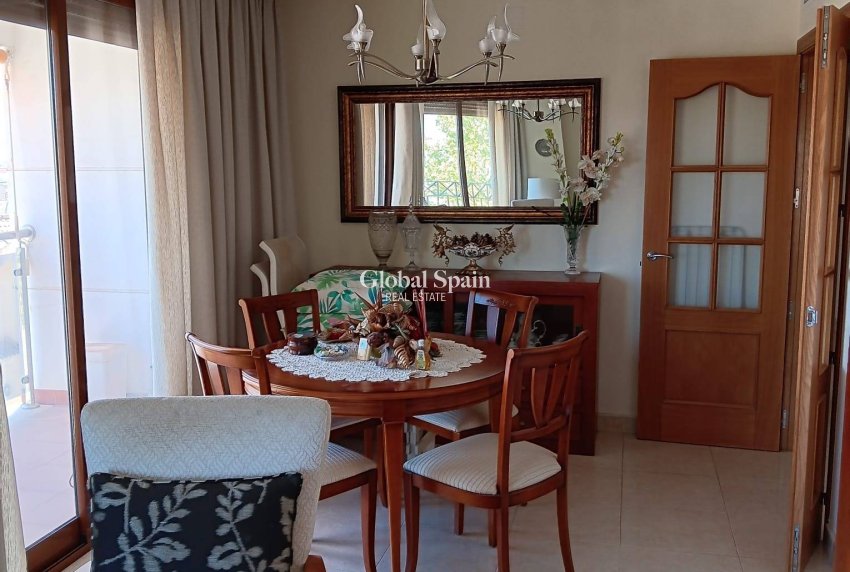 Wederverkoop - APPARTEMENT -
PILAR DE LA HORADADA - Zona Pueblo