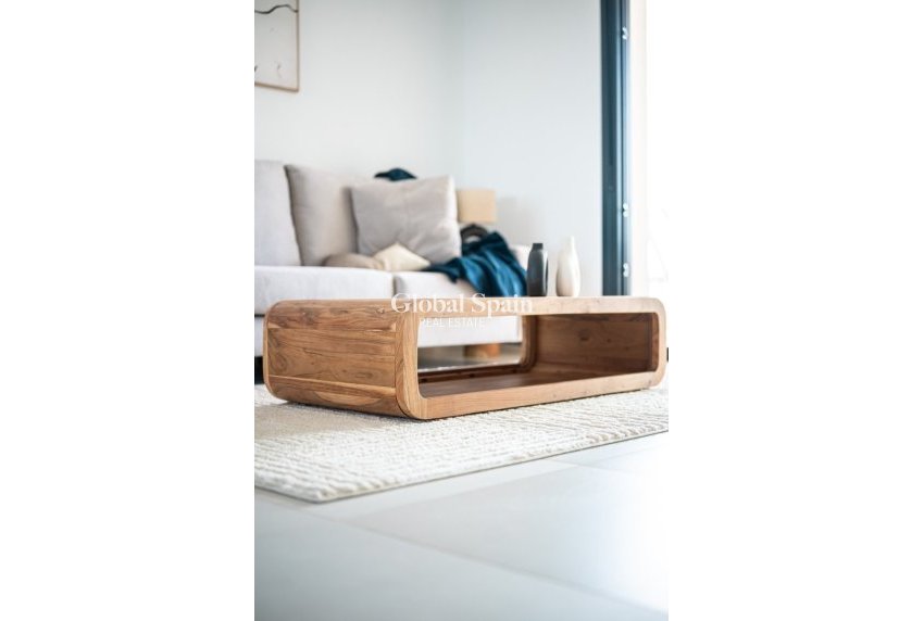 Wederverkoop - APPARTEMENT -
PILAR DE LA HORADADA