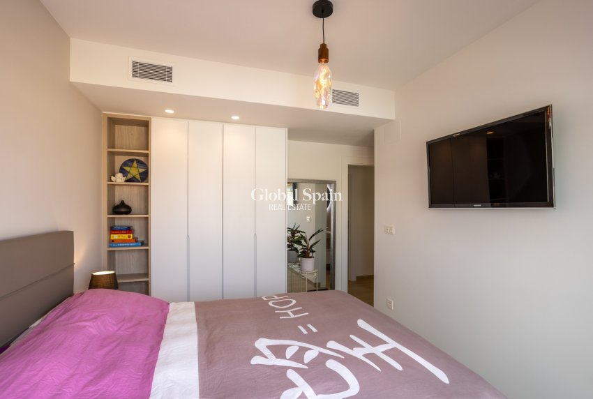 Wederverkoop - Appartement plat -
SAN MIGUEL DE SALINAS - Blue Lagoon