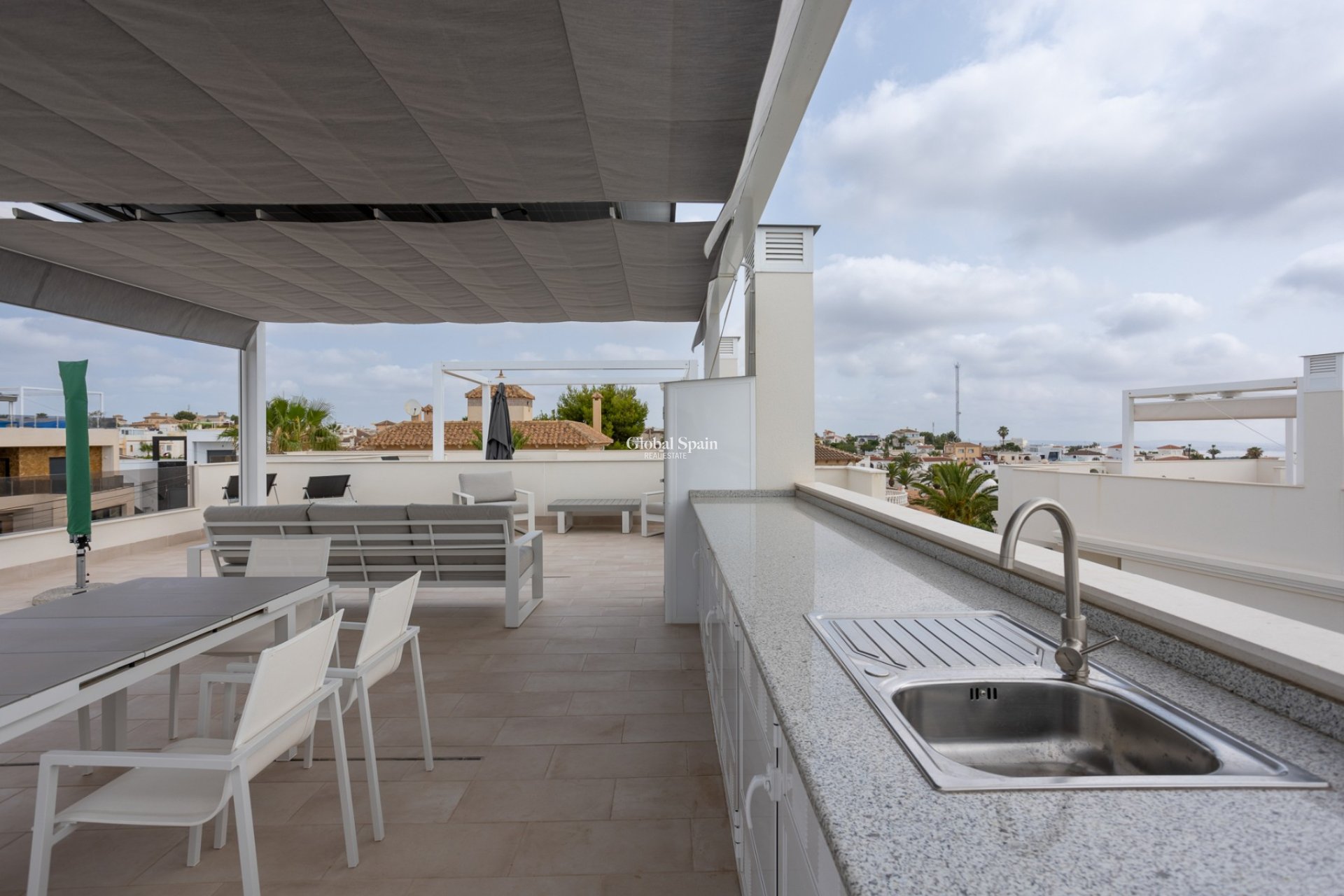 Wederverkoop - Appartement plat -
SAN MIGUEL DE SALINAS - Blue Lagoon