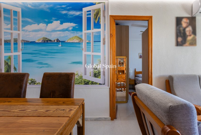 Wederverkoop - Appartement plat -
TORREVIEJA - La Siesta