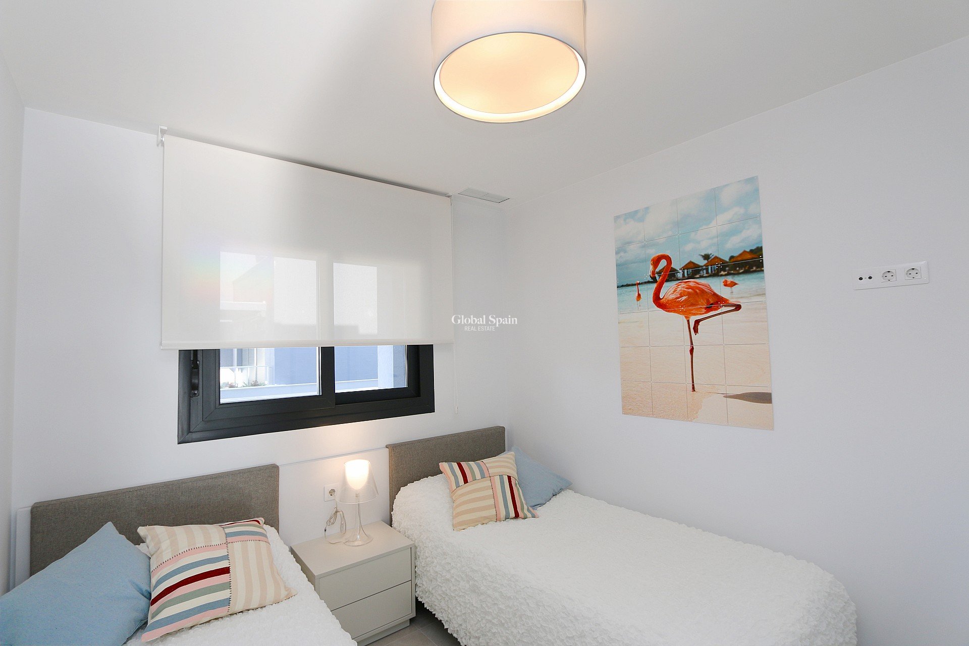 Wederverkoop - APPARTEMENT -
PLAYA FLAMENCA - Costa Blanca