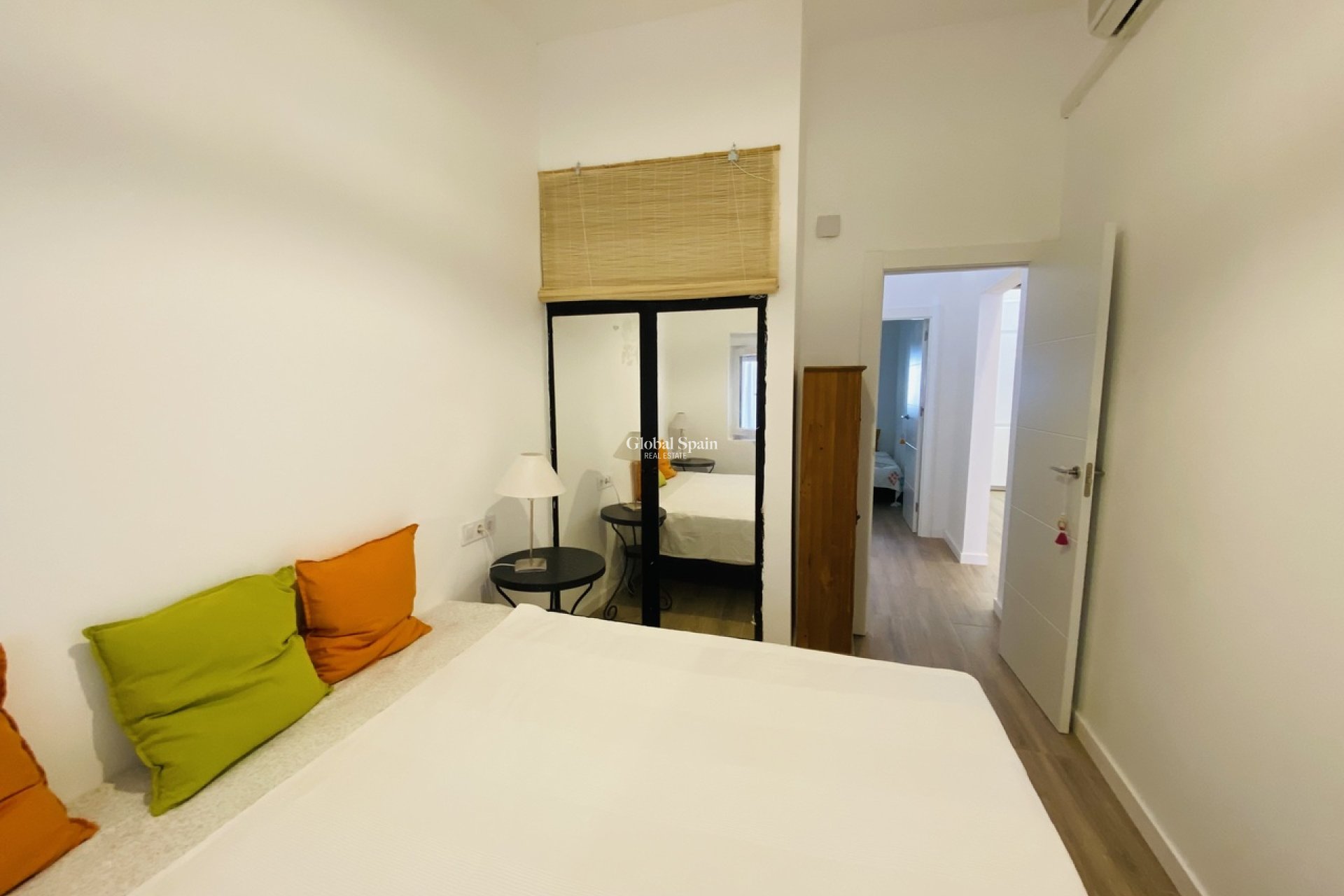 Wederverkoop - APPARTEMENT -
PLAYA FLAMENCA - Costa Blanca