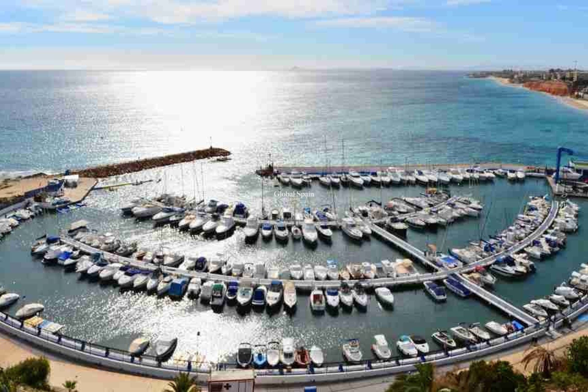 Wederverkoop - APPARTEMENT -
PLAYA FLAMENCA - Costa Blanca