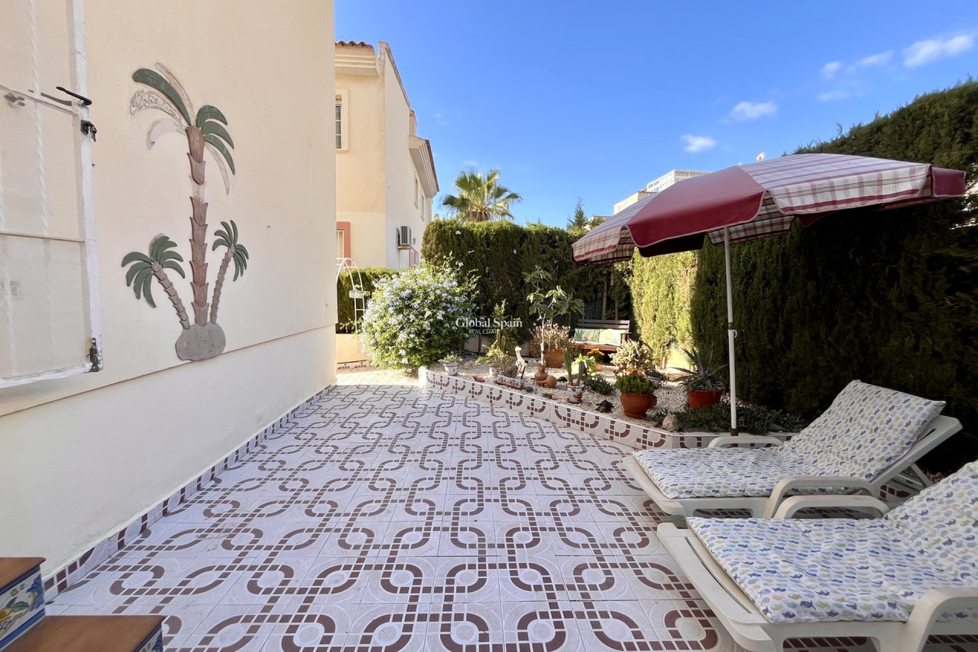 Wederverkoop - APPARTEMENT -
PLAYA FLAMENCA - Costa Blanca